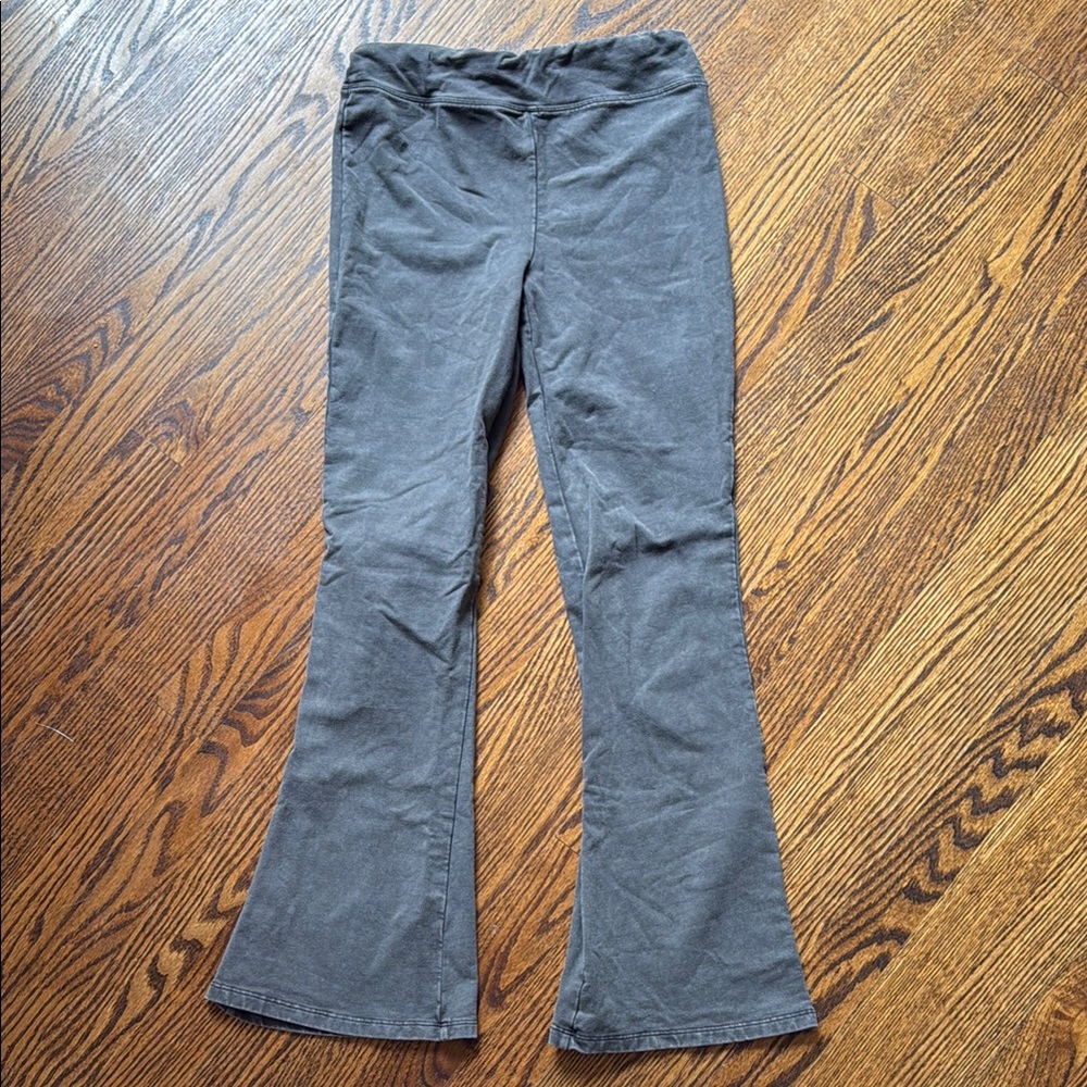 B5 Treasure & Bond Women’s Large 10/12 Gray Flare Pants